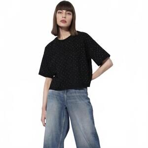 Vicolo Northland Perforated Knit Ultra-Light Top, Black, Made‎ in Italy, Size M